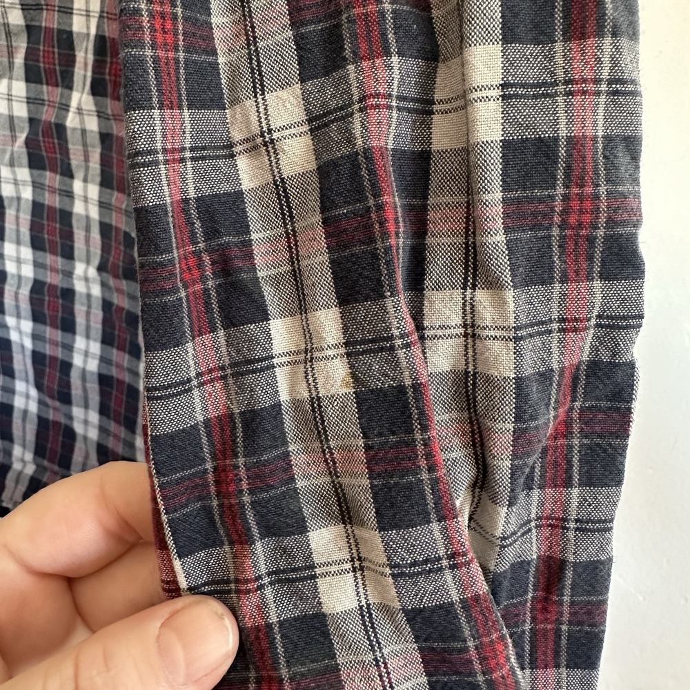 Carhartt Relaxed Fit  Long Sleeve Cotton Button Down Plaid‎ Work Shirt Men's Med - Picture 6 of 16
